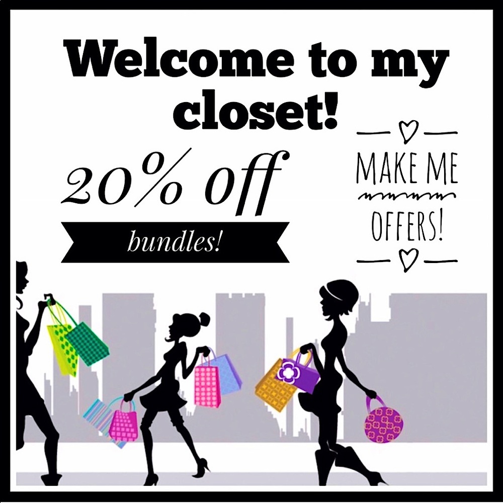 Welcome!! It’s lovely to have you. Take a look around && Happy Poshing!! 🖤